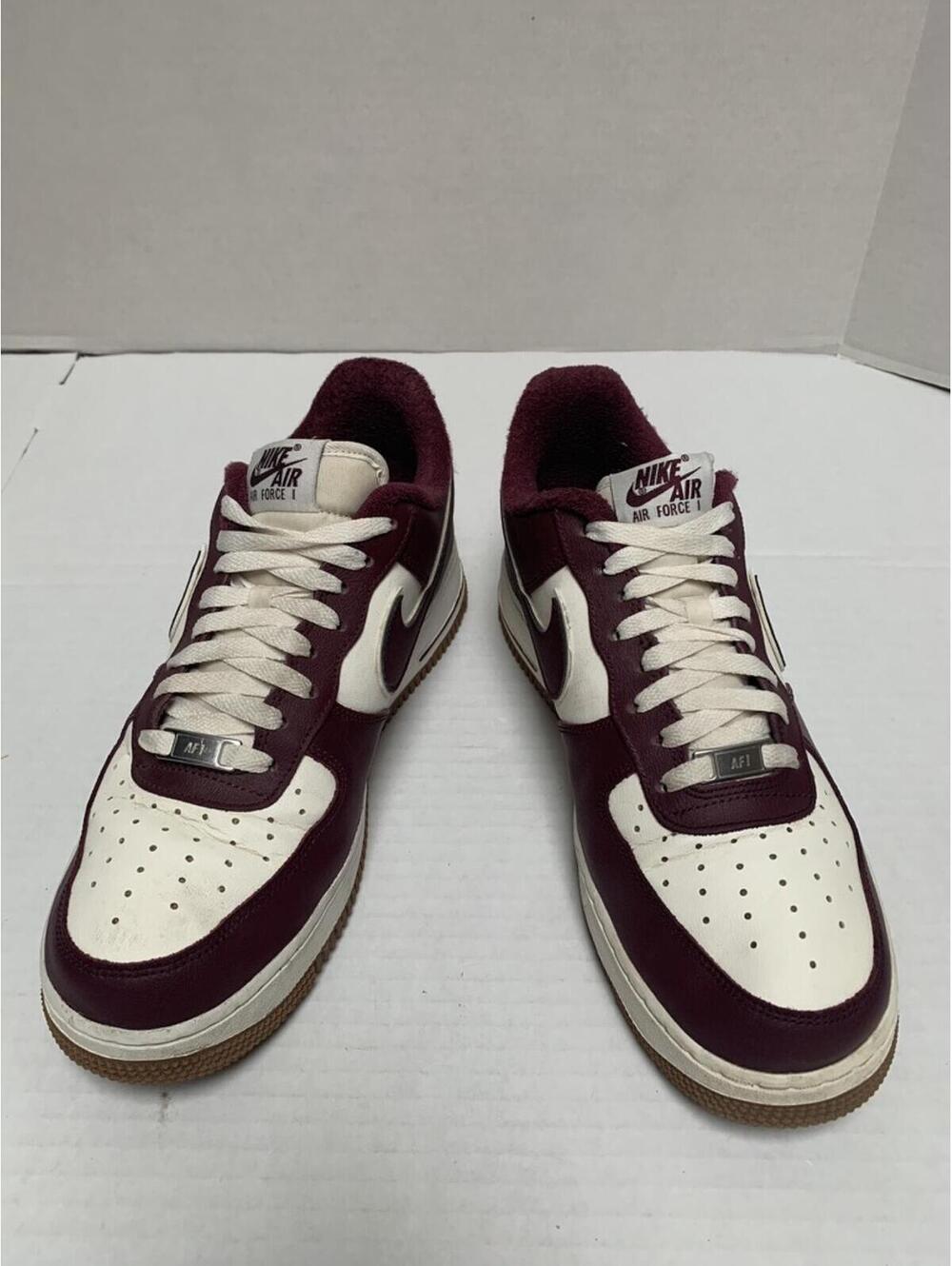 Nike Air Force One 07 LV8 Low Maroon and White Sneakers Shoes Mens Size 9